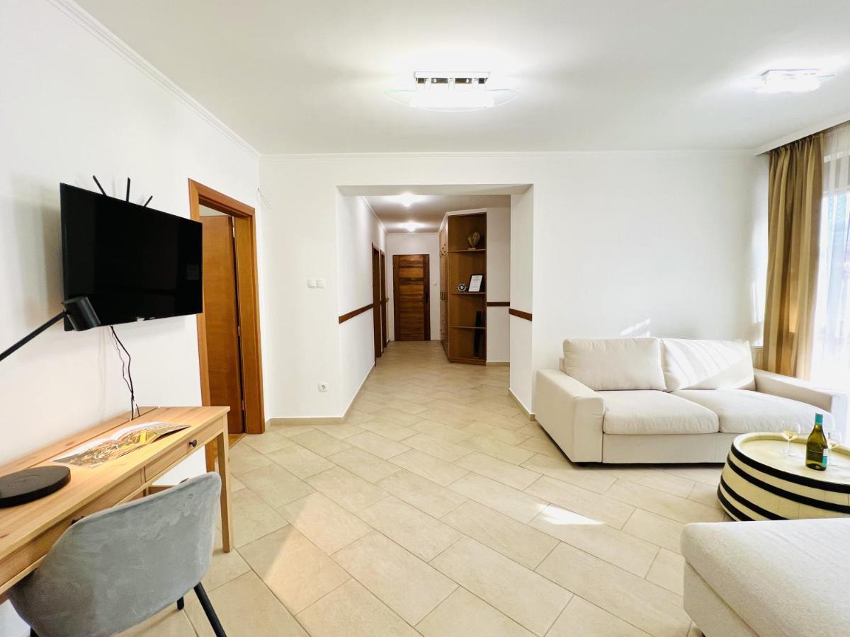 Villa Szofia Veszprem Apartments 外观 照片